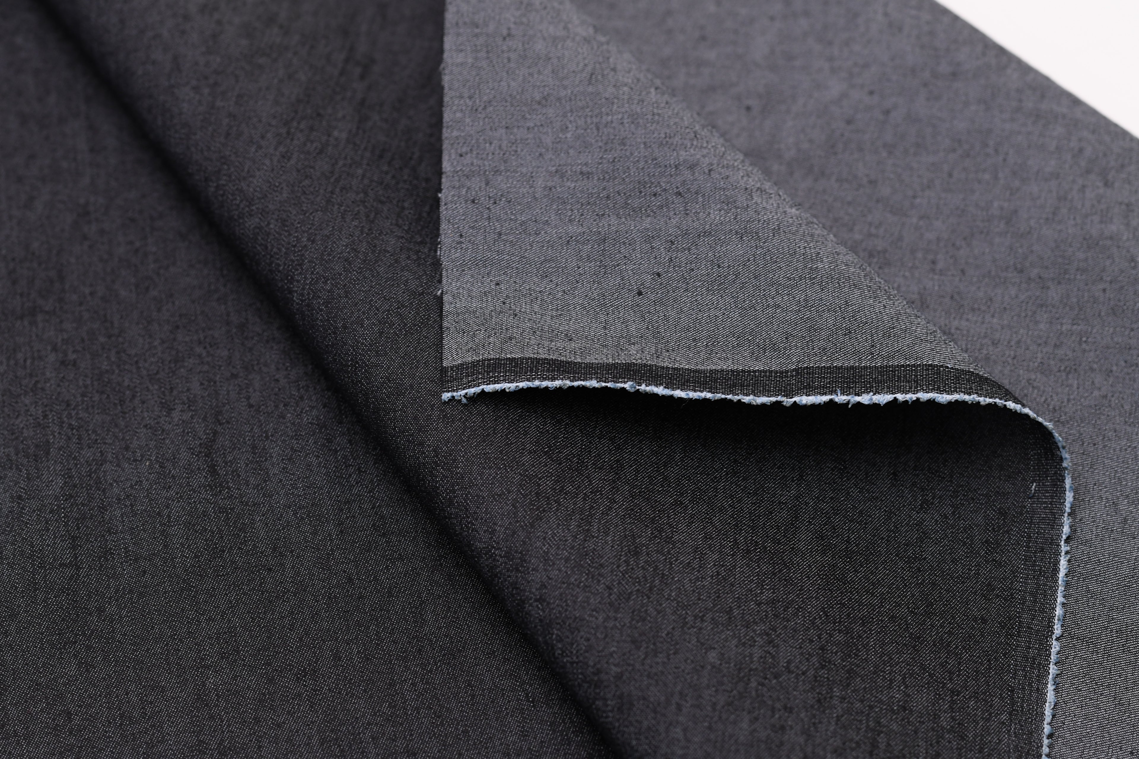 Denim chambray lavé 5 oz – Noir carbone