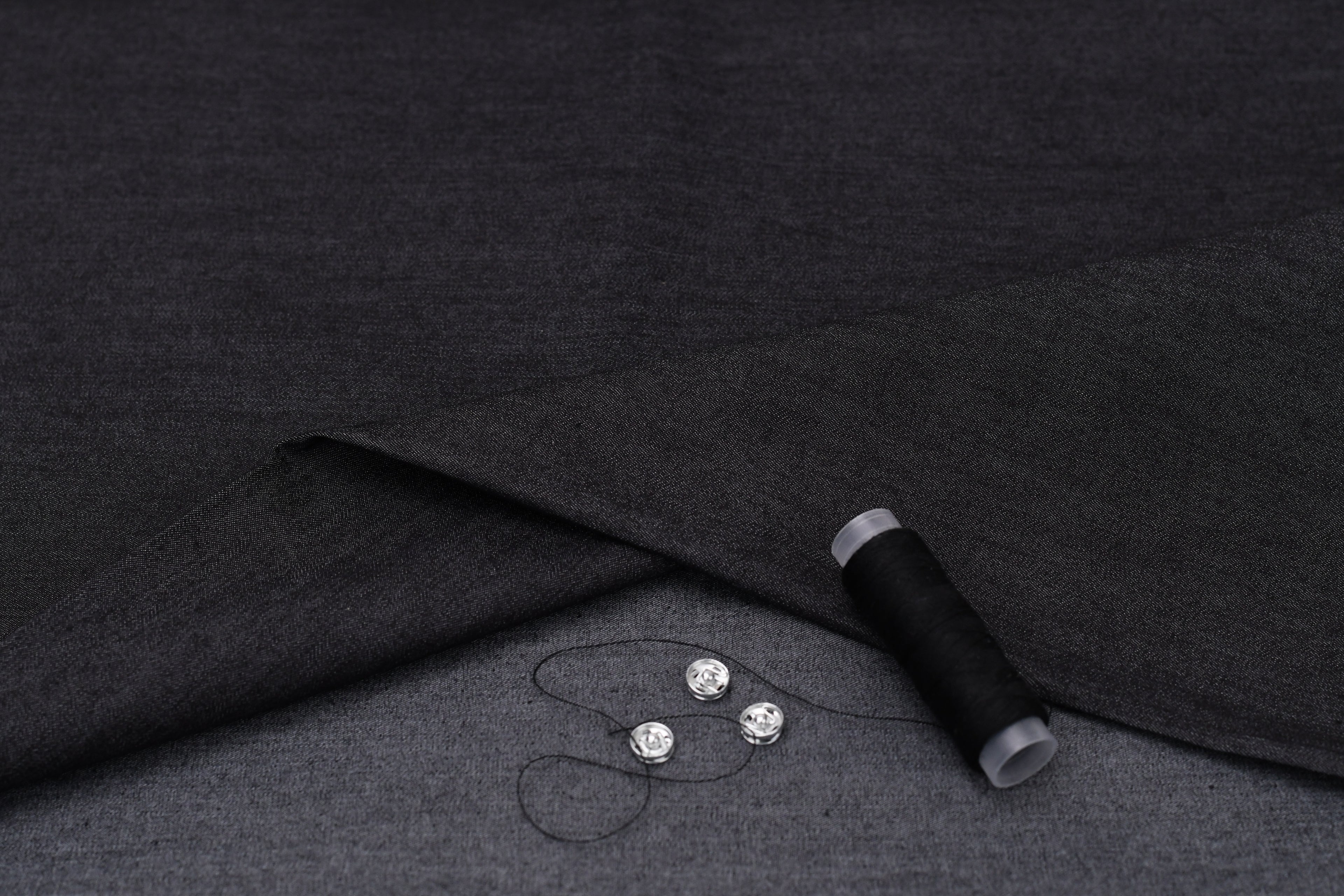 Denim chambray lavé 5 oz – Noir carbone