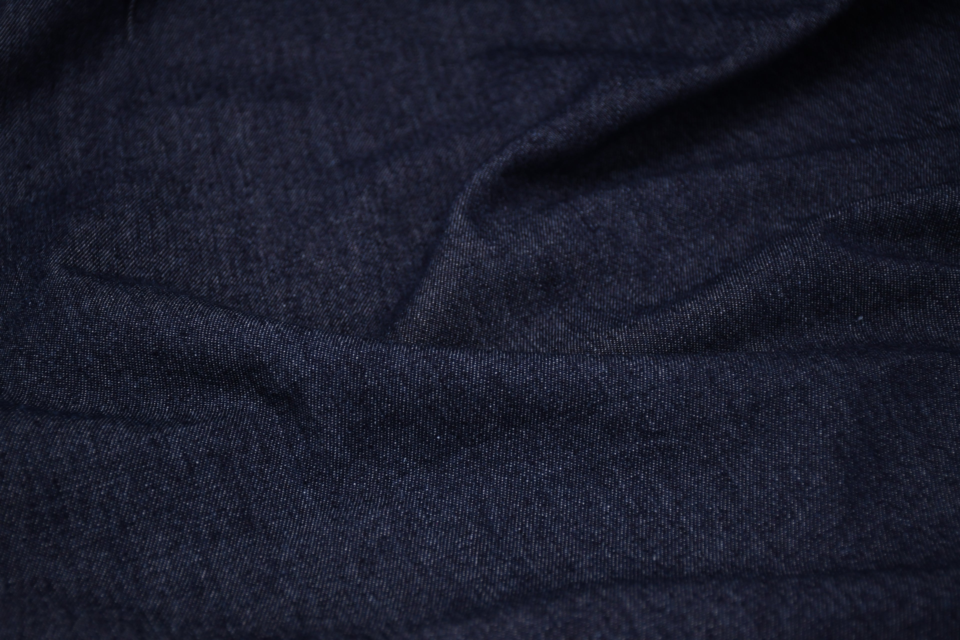 Denim délavé en coton non extensible 8 oz – Indigo foncé