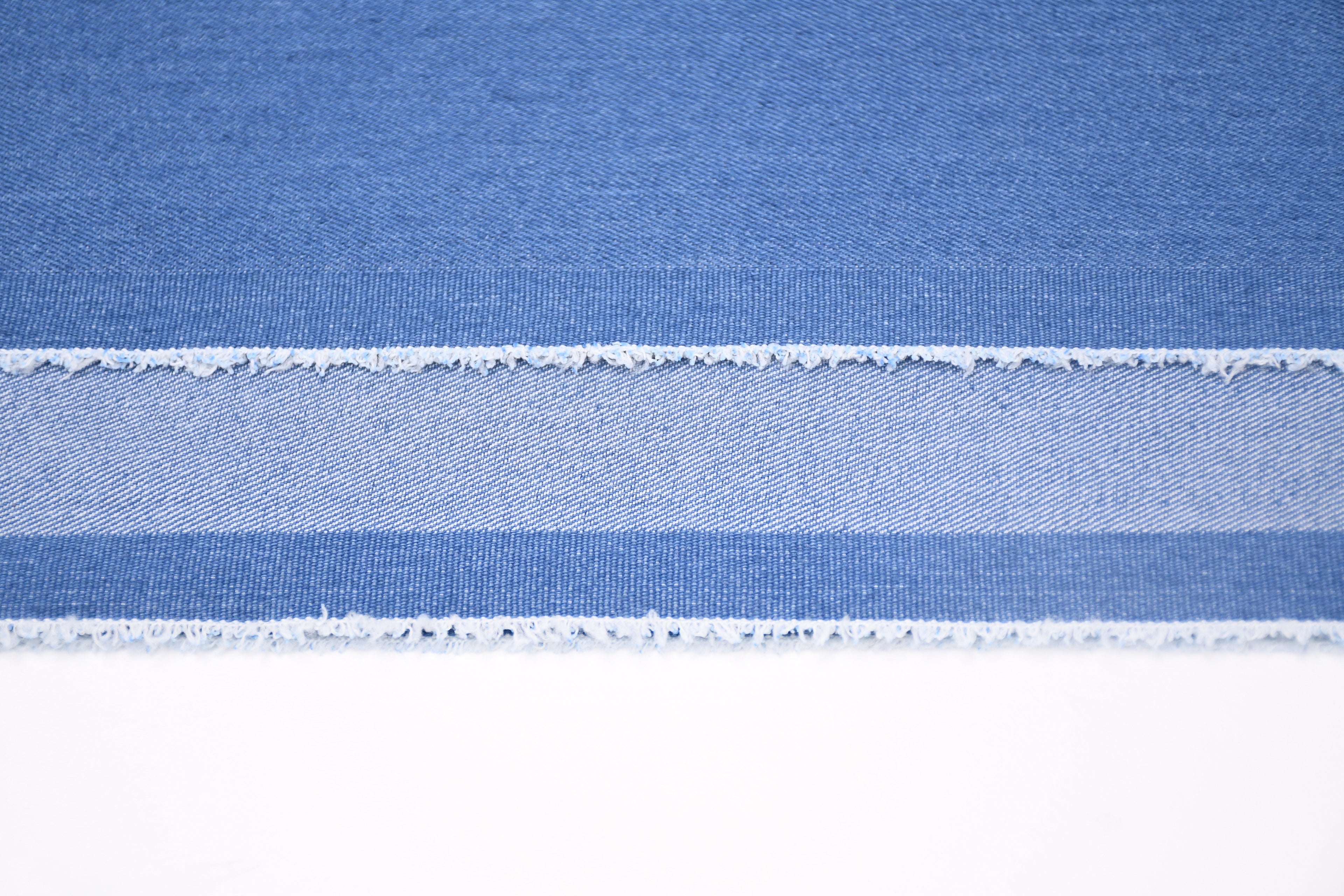 Denim stretch délavé doux 9 oz – Bleu vintage
