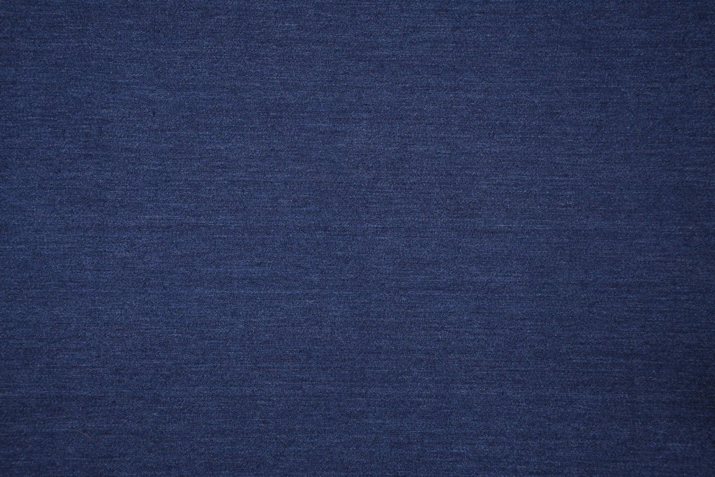 Denim stretch délavé doux 9 oz – Indigo foncé