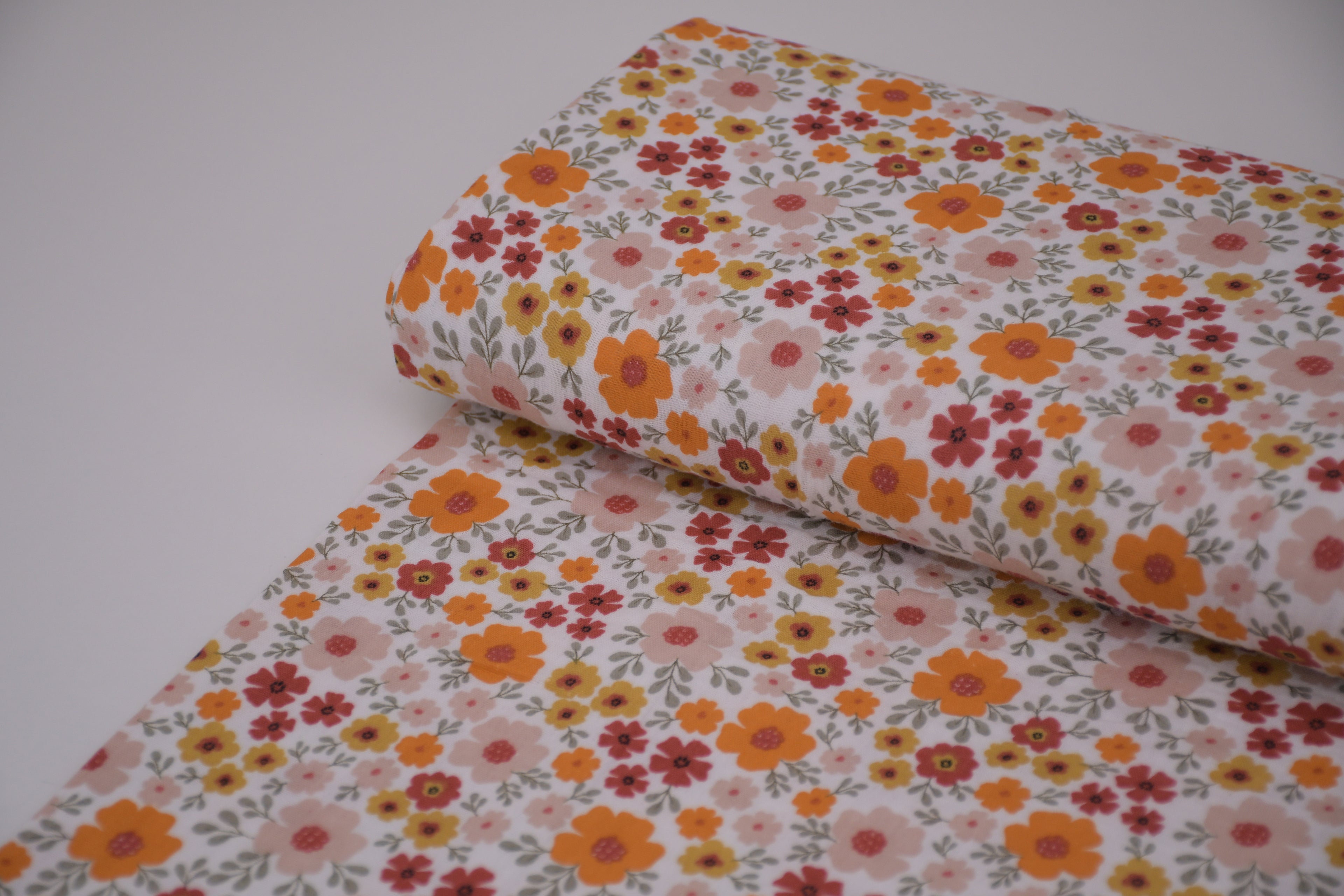100% Cotton Muslin Double Gauze Print - Retro Wildflowers