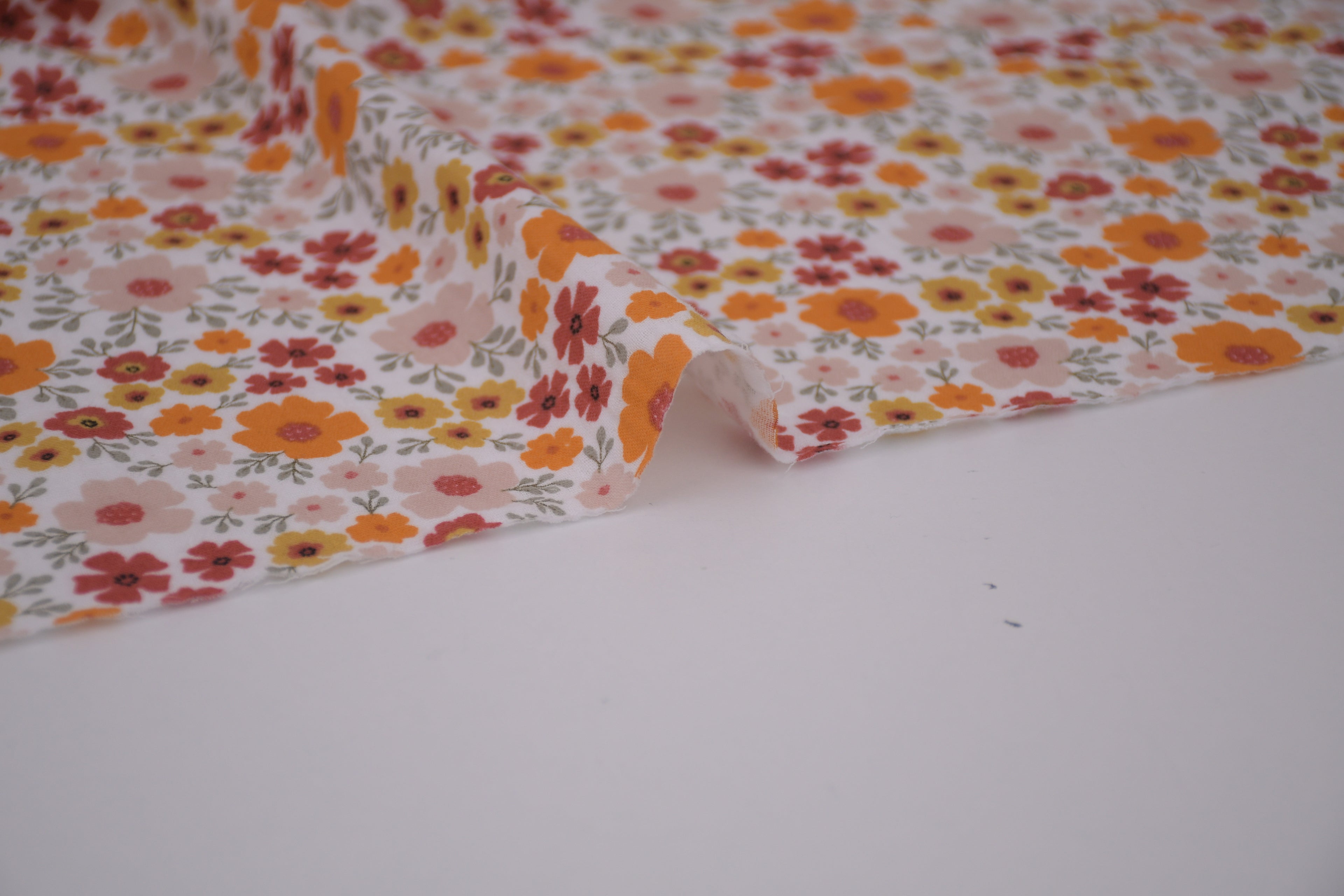 100% Cotton Muslin Double Gauze Print - Retro Wildflowers