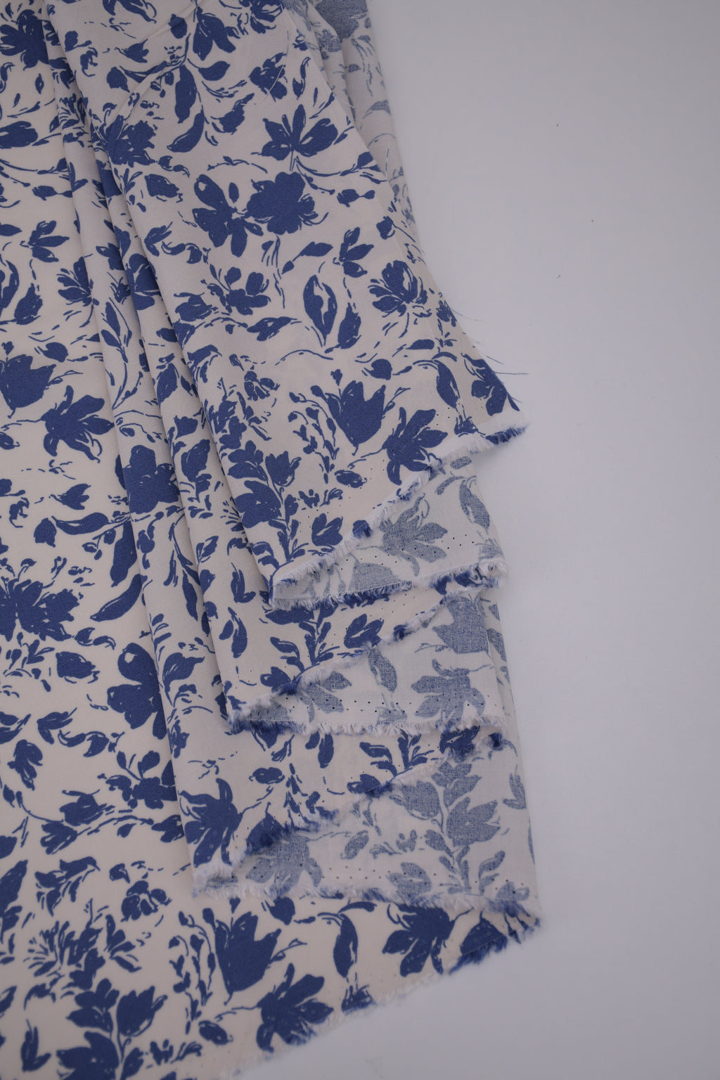 100% Bamboo Poplin Moonlight Petals Print - Classic Cobalt