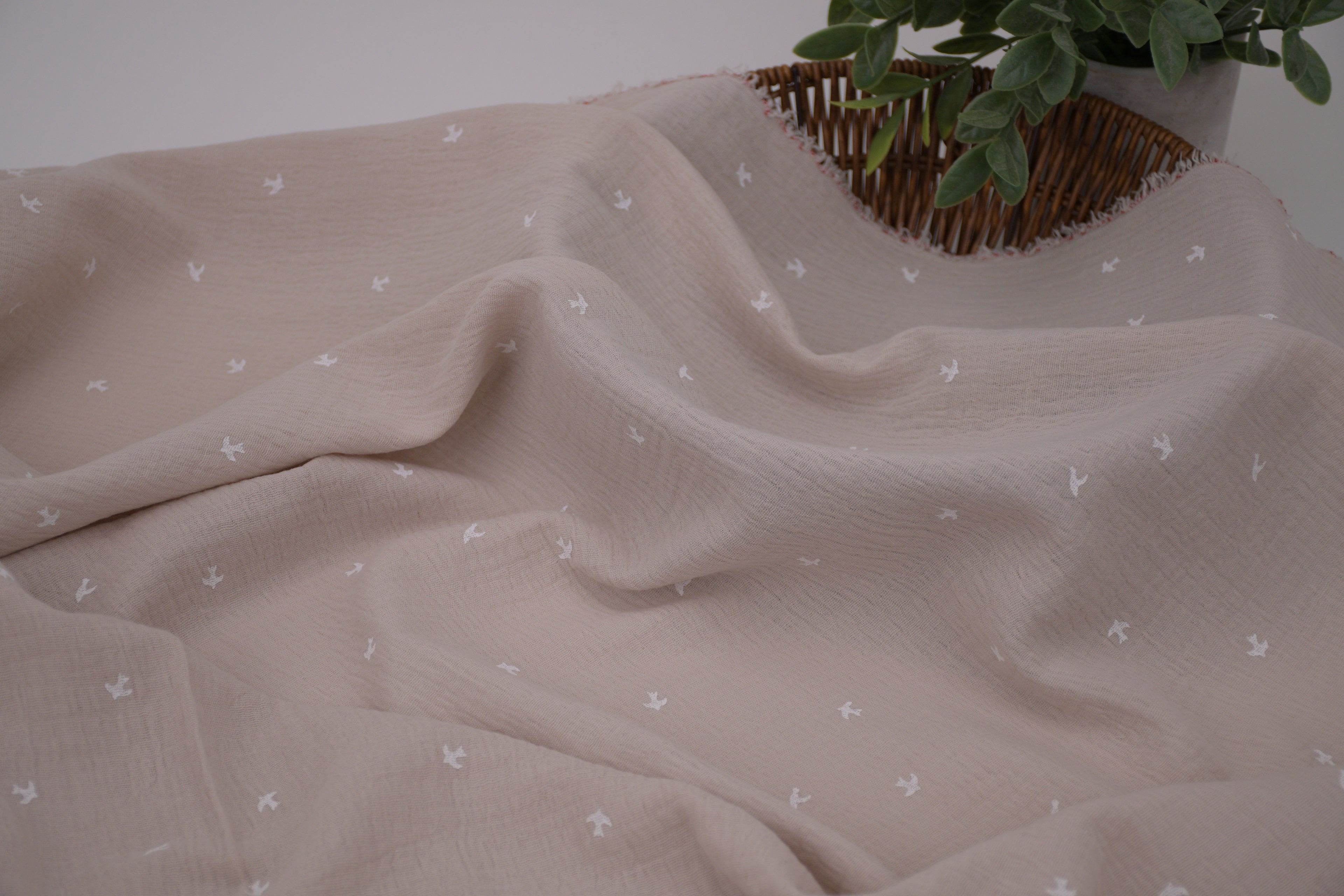 100% Cotton Muslin Double Gauze Print - Tiny Swallow
