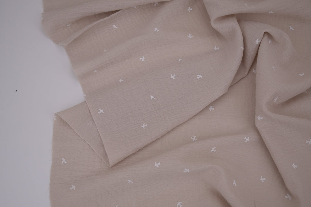 100% Cotton Muslin Double Gauze Print - Tiny Swallow