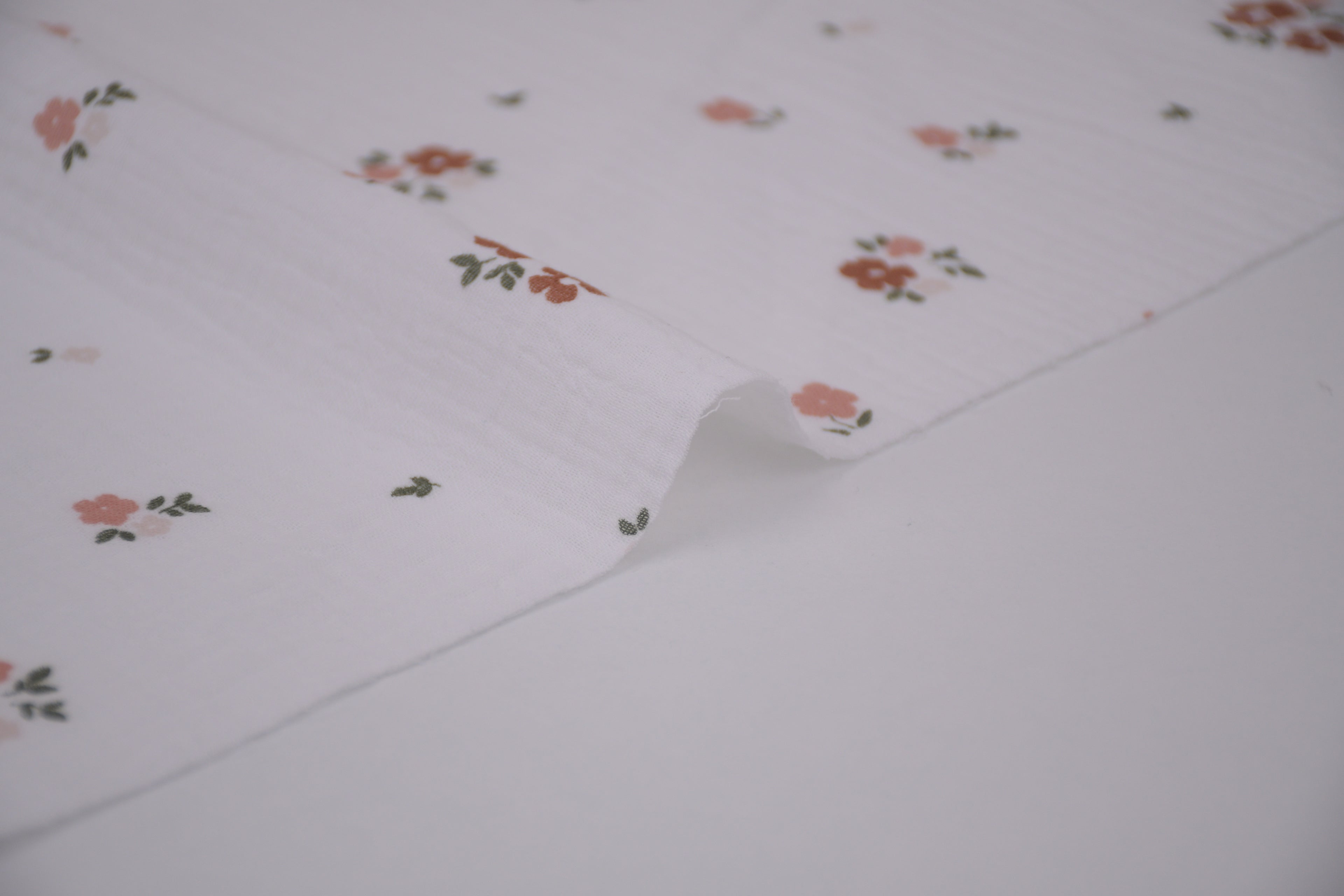 100% Cotton Muslin Double Gauze Print - Apricot Bloom