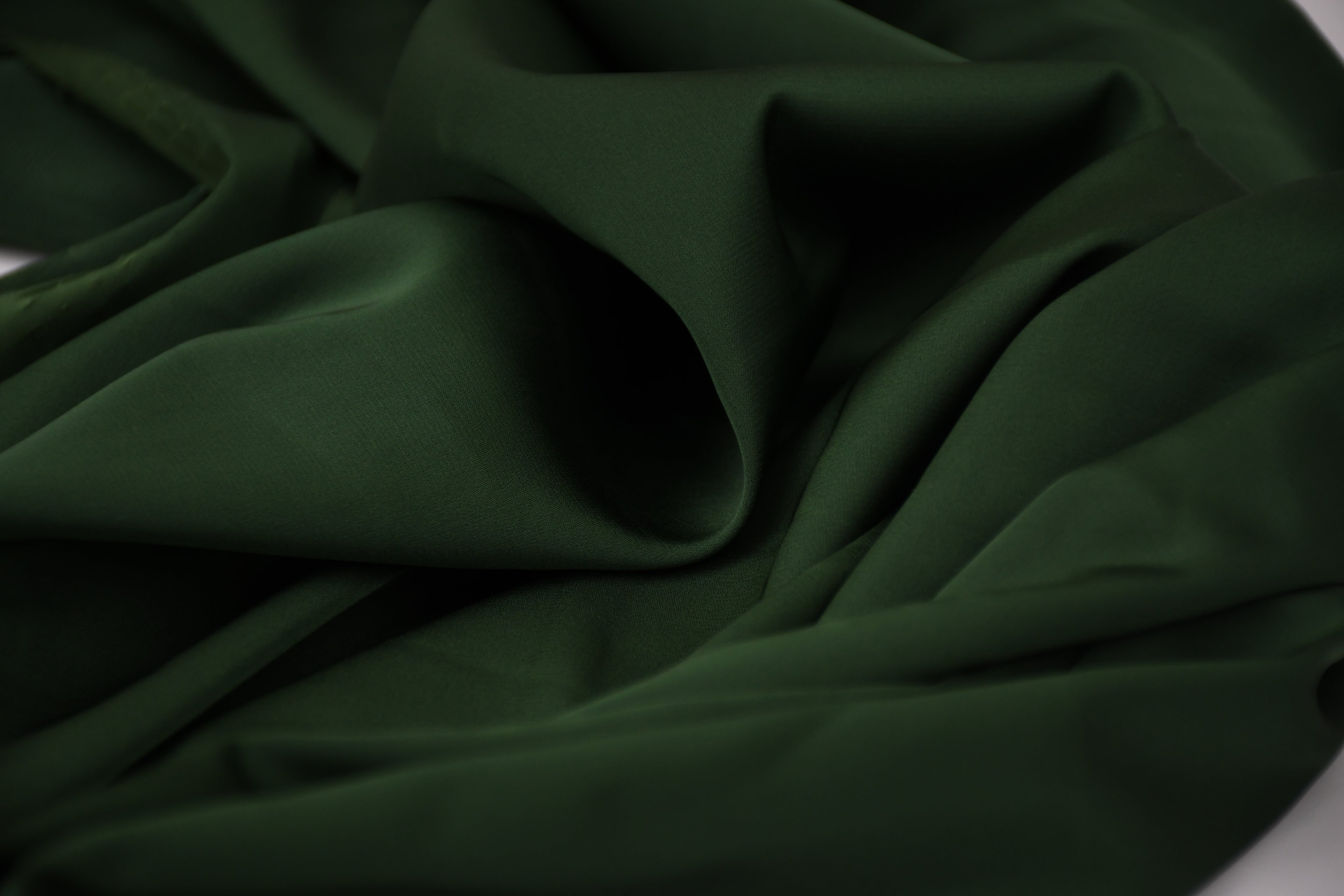 Silky Satin Stretch- Pine