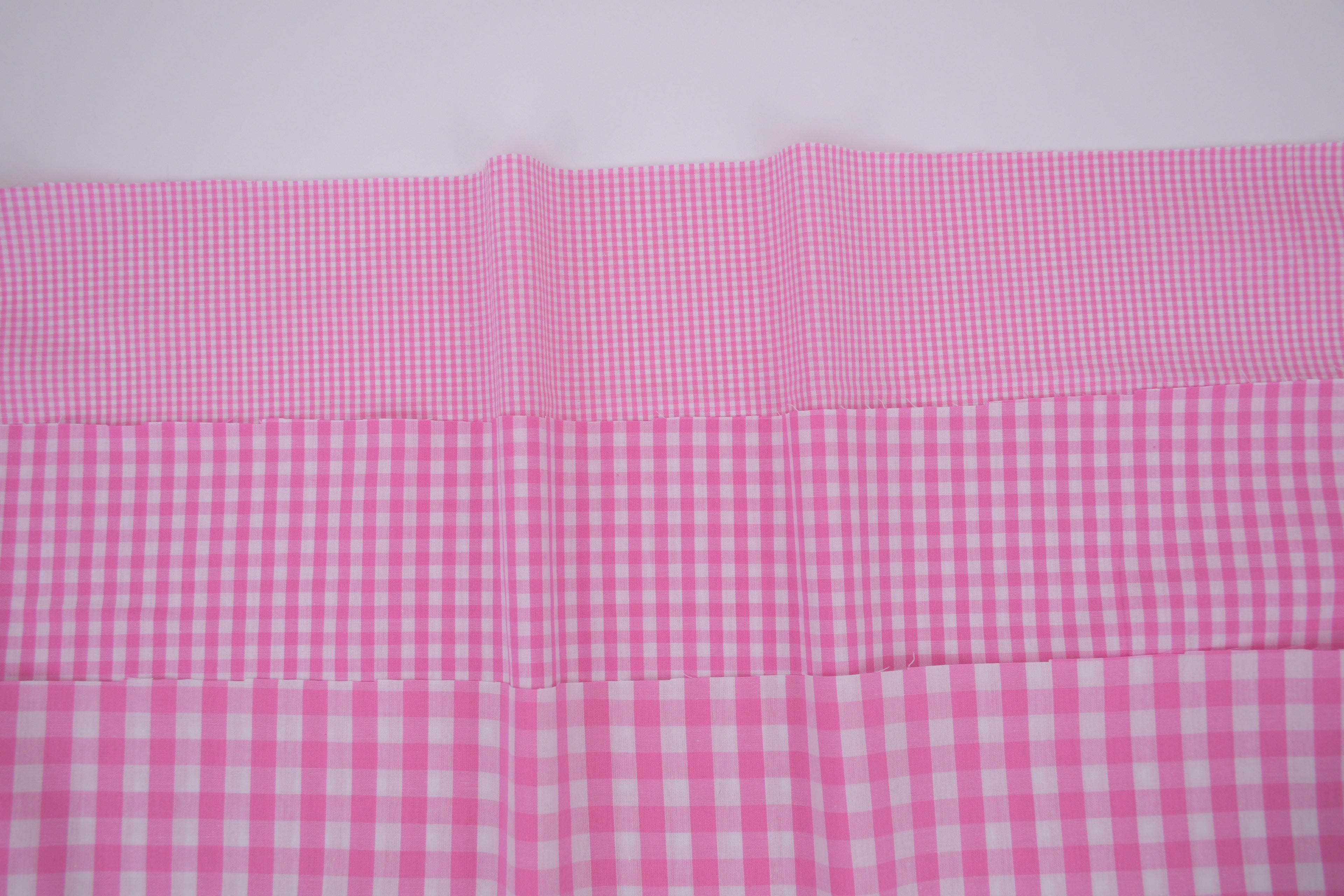 Gingham Checks Yarn-Dyed Cotton Fabric -  Peony Pink