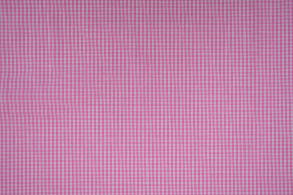 Gingham Checks Yarn-Dyed Cotton Fabric -  Peony Pink
