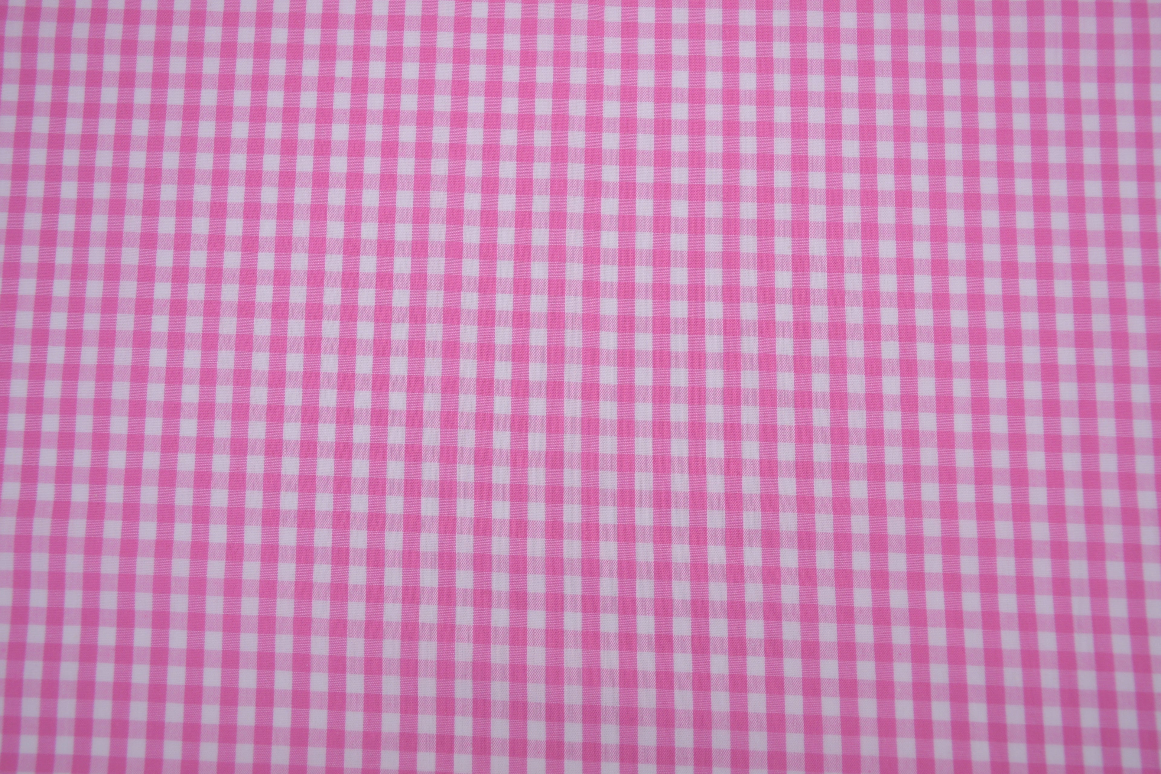 Gingham Checks Yarn-Dyed Cotton Fabric -  Peony Pink