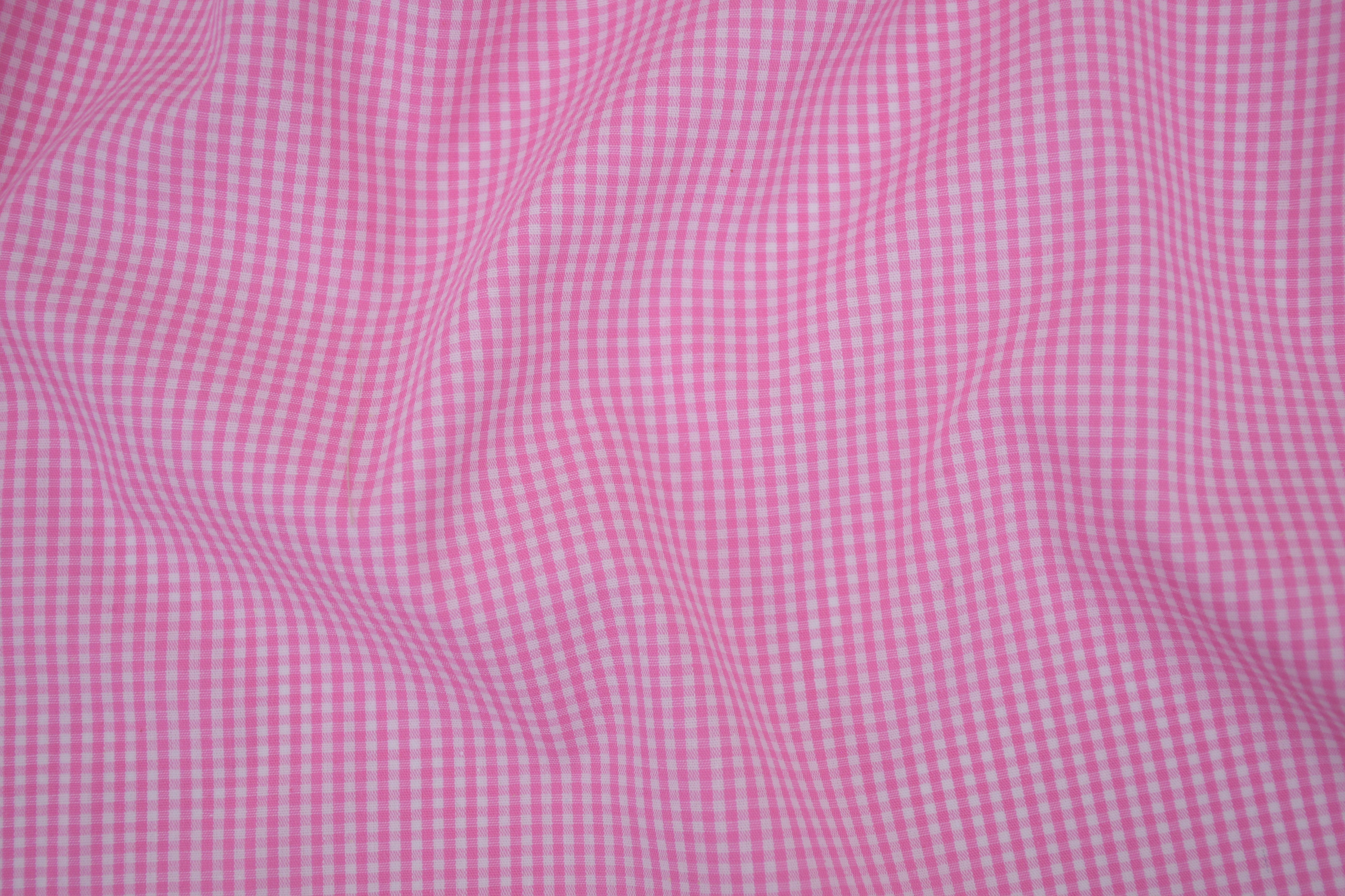 Gingham Checks Yarn-Dyed Cotton Fabric -  Peony Pink
