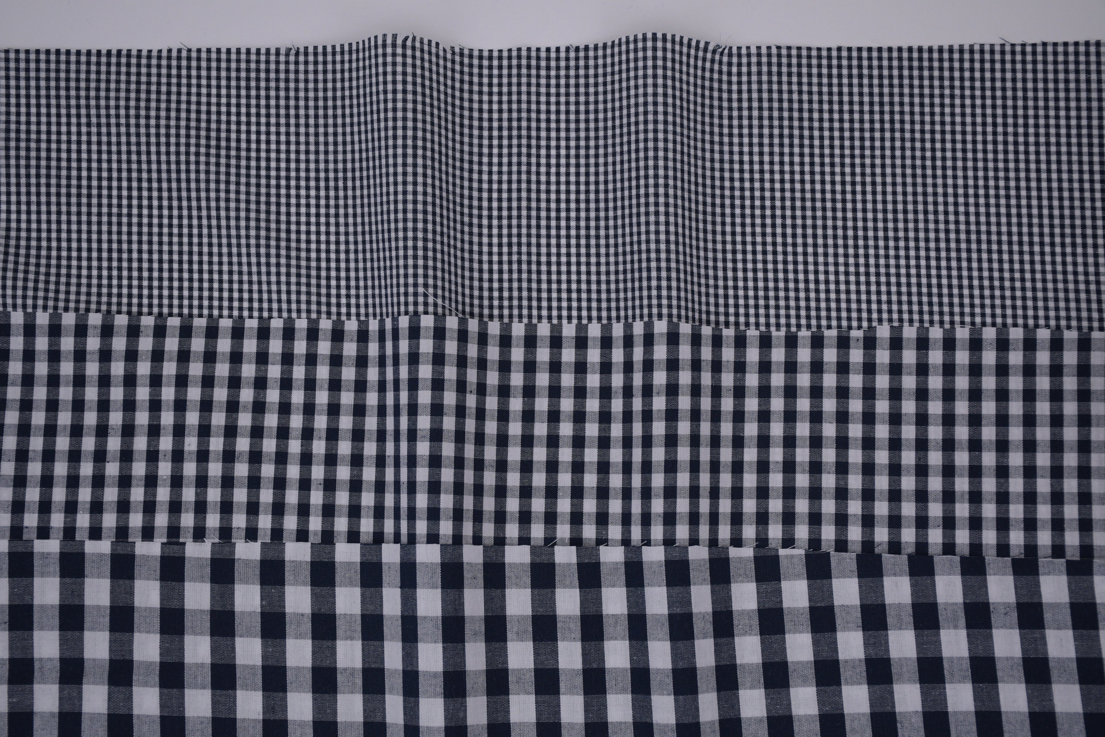 Gingham Checks Yarn-Dyed Cotton Fabric - Midnight Navy