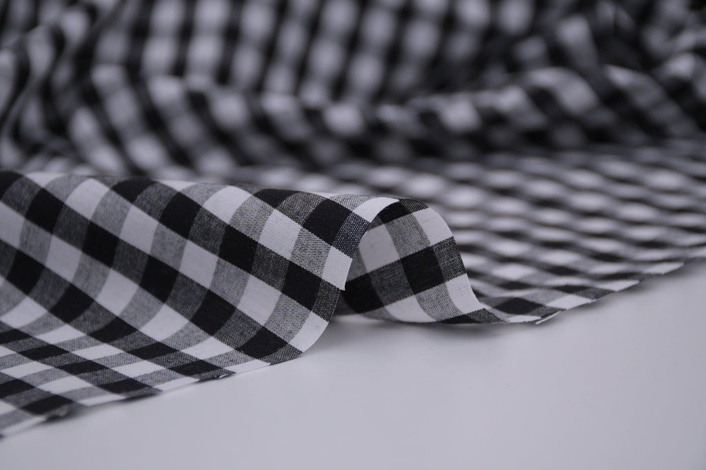 Gingham Checks Yarn-Dyed Cotton Fabric - Black
