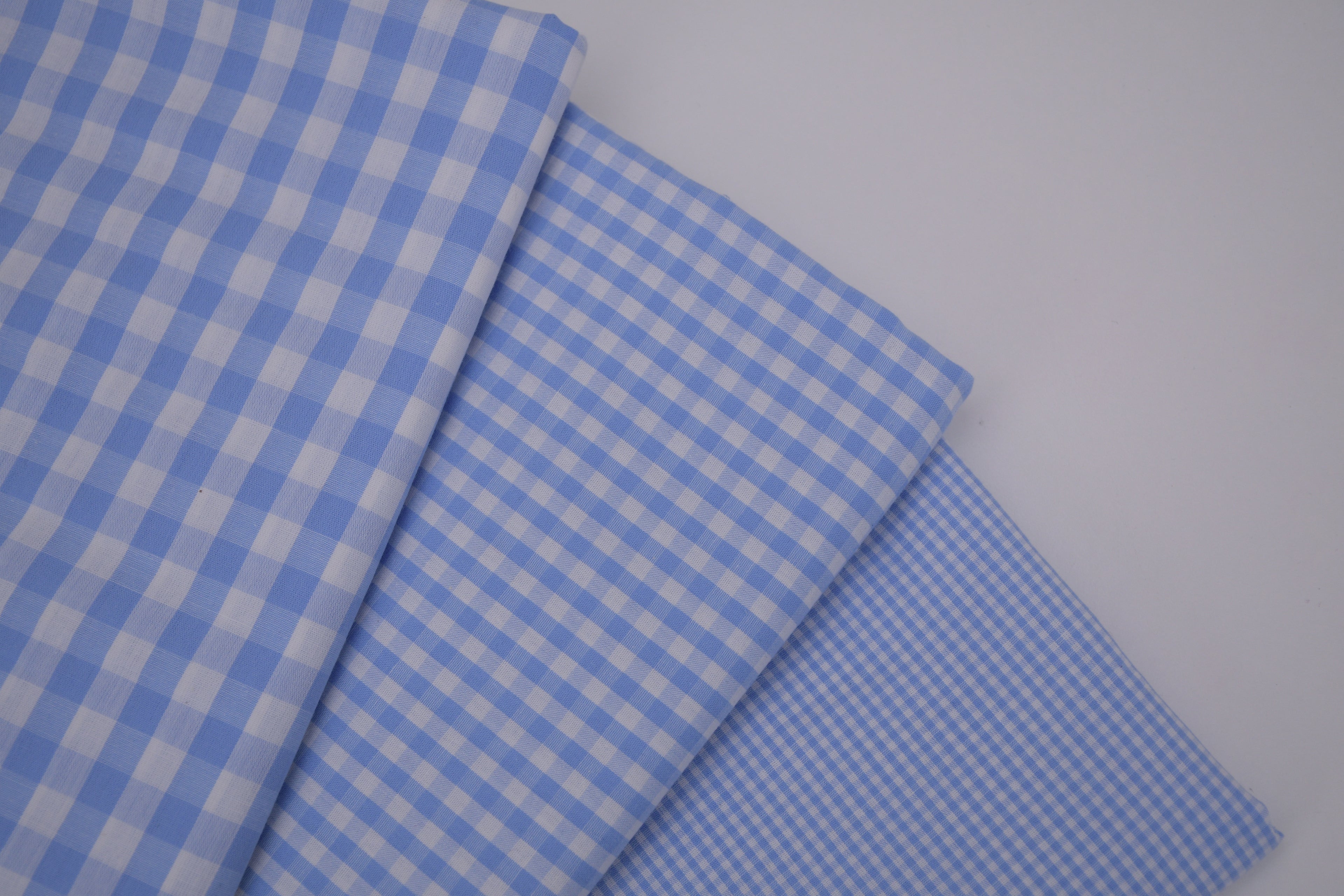 Gingham Checks Yarn-Dyed Cotton Fabric -  Sky