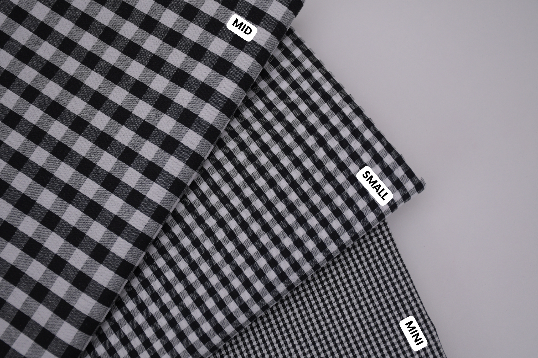 Gingham Checks Yarn-Dyed Cotton Fabric - Black